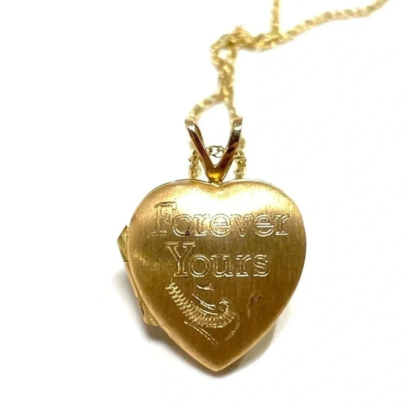 10K Solid Gold Necklace w/ Heart Locket Engraved 'Forever Yours' - Picture 1 of 5